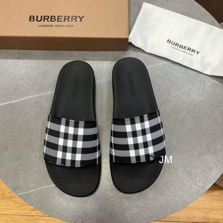 Picture of Burberry Slippers _SKUBurberrysz35-45JM08073314